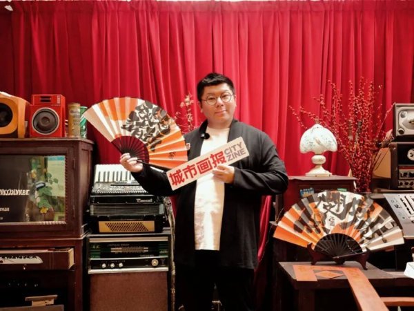 云开体育让何师父意志到“原本我方是不错靠写字营生的”-开云官